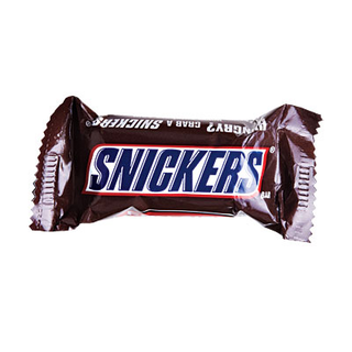 Illustration for article titled Liz Lemon IRL: I just ate a Snickers bar off the bathroom floor